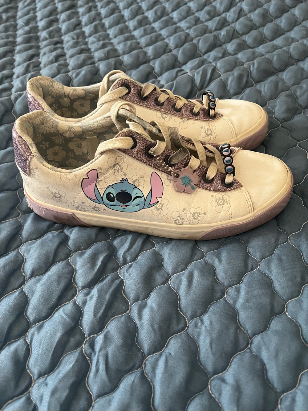 Womens Low-Top Character Sneakers- Stitch in white and Purple